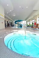 Holiday Inn Express & Suites Calgary NW - University Area by IHG