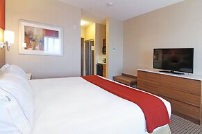 Holiday Inn Express & Suites Calgary NW - University Area by IHG