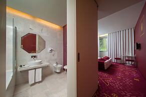 HD Duecitânia Design Hotel