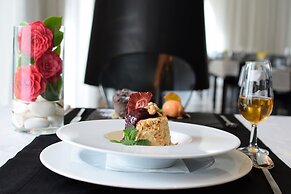 HD Duecitânia Design Hotel