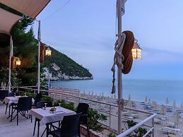 Baia Delle Zagare - Handwritten Collection
