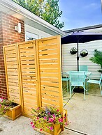 Oasis by the Bay Vacation Suites