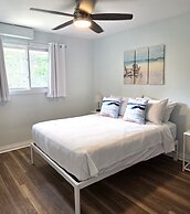 Oasis by the Bay Vacation Suites