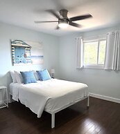 Oasis by the Bay Vacation Suites