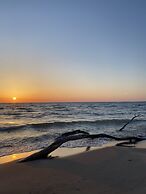 Oasis by the Bay Vacation Suites