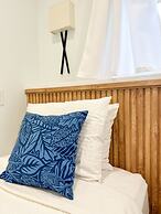 Oasis by the Bay Vacation Suites