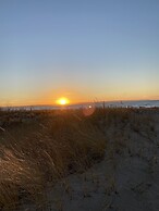 Oasis by the Bay Vacation Suites