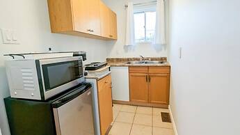 Oasis by the Bay Vacation Suites