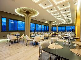 Doubletree By Hilton Hotel Izmir - Alsancak