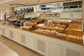 Doubletree By Hilton Hotel Izmir - Alsancak