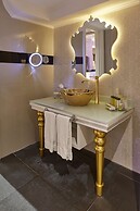 Doubletree By Hilton Hotel Izmir - Alsancak