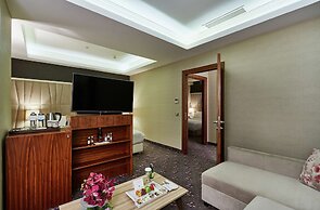 Doubletree By Hilton Hotel Izmir - Alsancak