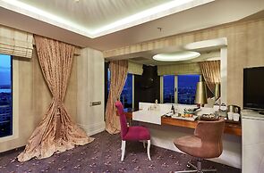 Doubletree By Hilton Hotel Izmir - Alsancak