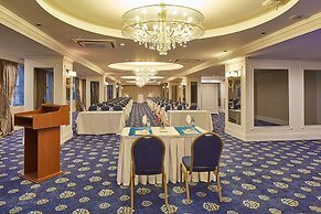 Doubletree By Hilton Hotel Izmir - Alsancak