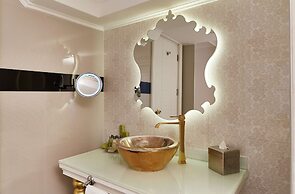 Doubletree By Hilton Hotel Izmir - Alsancak