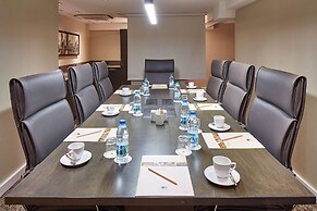 Doubletree By Hilton Hotel Izmir - Alsancak