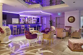 Doubletree By Hilton Hotel Izmir - Alsancak