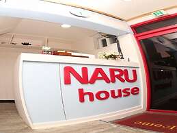 Naru Hostel