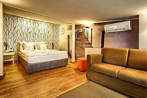 Stare Kino Cinema Residence