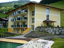 Hotel und Aparthotel Almrösl
