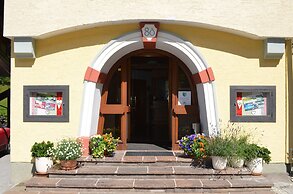 Hotel und Aparthotel Almrösl
