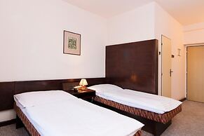Hotel Merkur