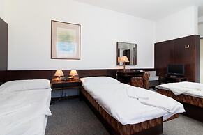 Hotel Merkur