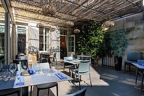 Hôtel de la tour à LIBOURNE