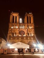 Hôtel les Degrés de Notre Dame