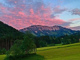Berg- und Aktivhotel Edelsberg