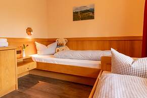 Berg- und Aktivhotel Edelsberg