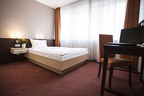 PHÖNIX Hotel