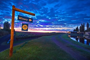 Algodon Wine Estates and Champions Club