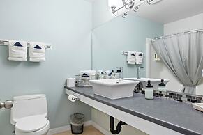 Tofino Motel Harborview