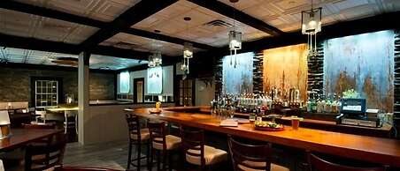 John Carver Inn & Spa