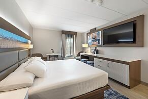 John Carver Inn & Spa