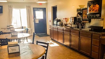 Ramada by Wyndham Williston