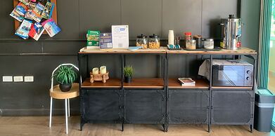 Tharapark View Hotel