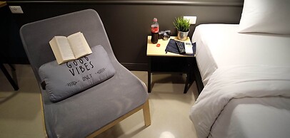 Tharapark View Hotel