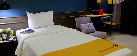 Tharapark View Hotel