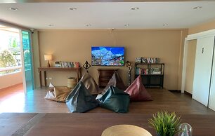 Tharapark View Hotel