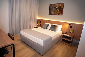 Delcas Hotel