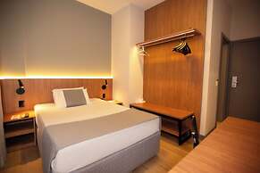 Delcas Hotel
