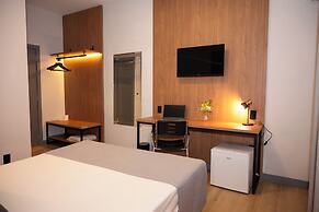 Delcas Hotel
