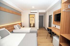 Delcas Hotel