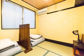 Guest House Shinagawa - Shuku - Hostel