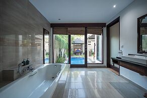 Aldeoz Grand Kancana Villa Bali