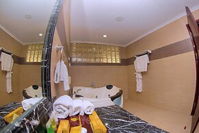 Tiffany Diamond Hotels