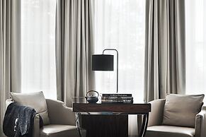 Roomers Berlin Steinplatz, Autograph Collection