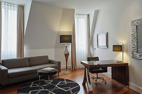 Roomers Berlin Steinplatz, Autograph Collection